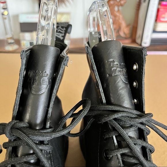 Dr. Martens Newton Black Midi Lace Up Boot - Picture 8 of 10